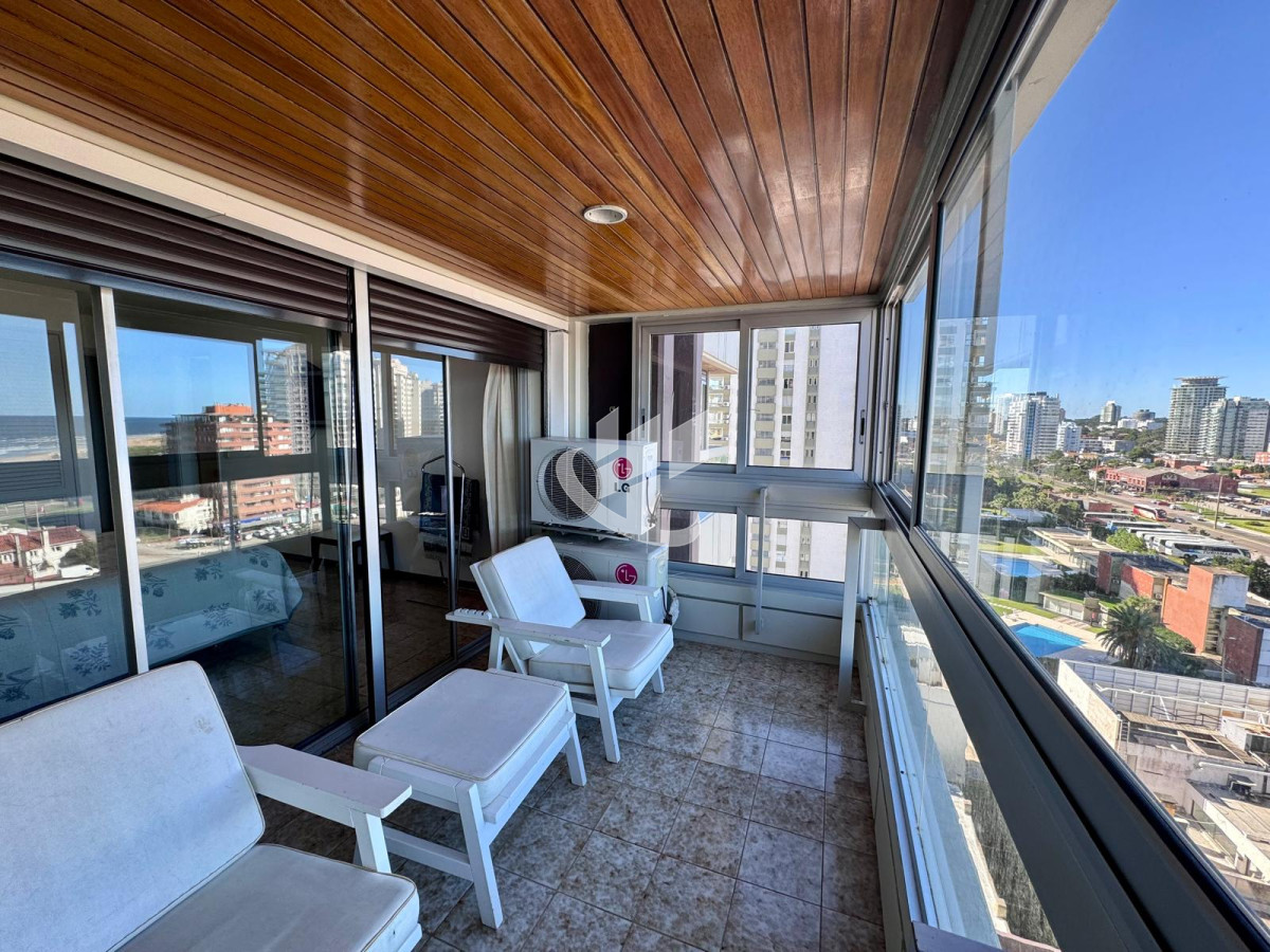 Apartamento ID.1141 - Venta departamento 3 dormitorios en Punta del Este 