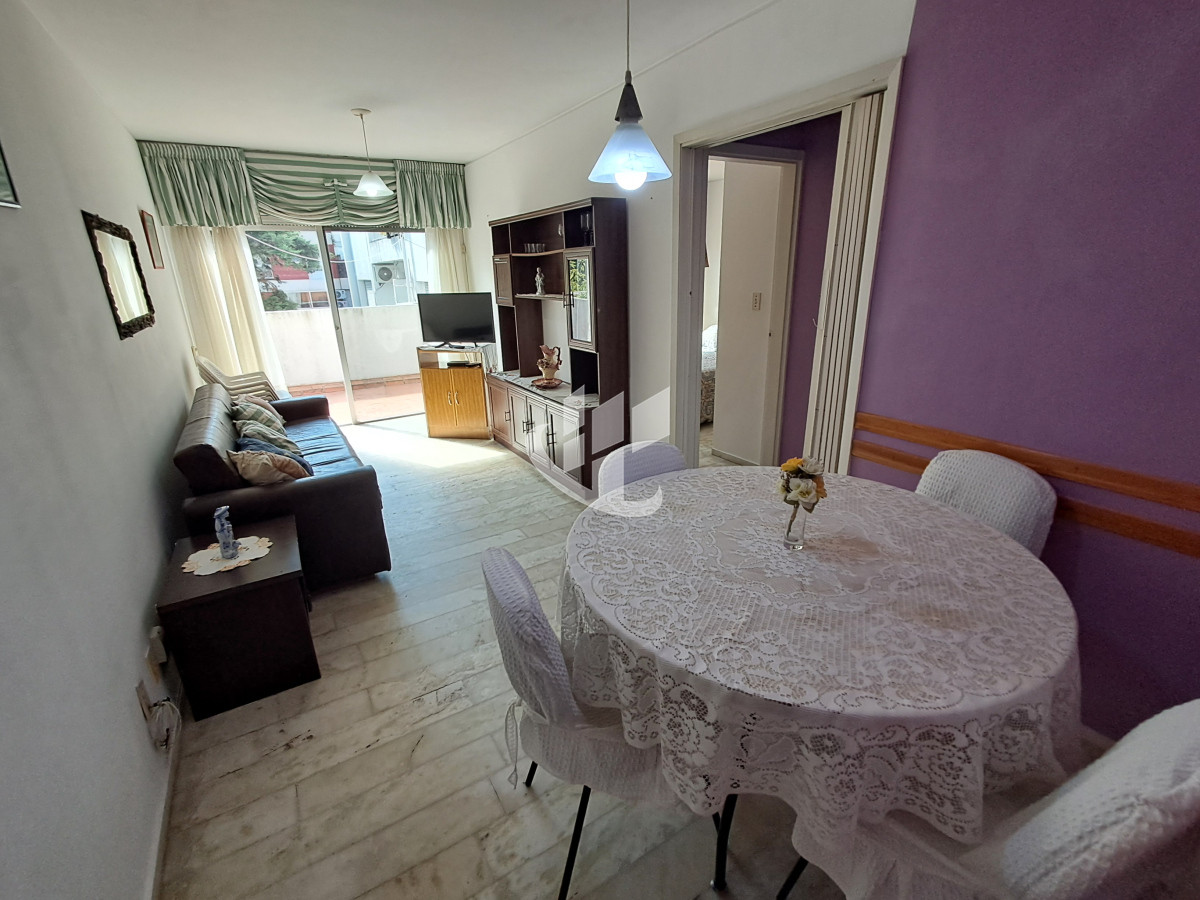 Apartamento ID.1796 - PUNTA DEL ESTE PENINSULA 2 DORMITORIOS EN VENTA