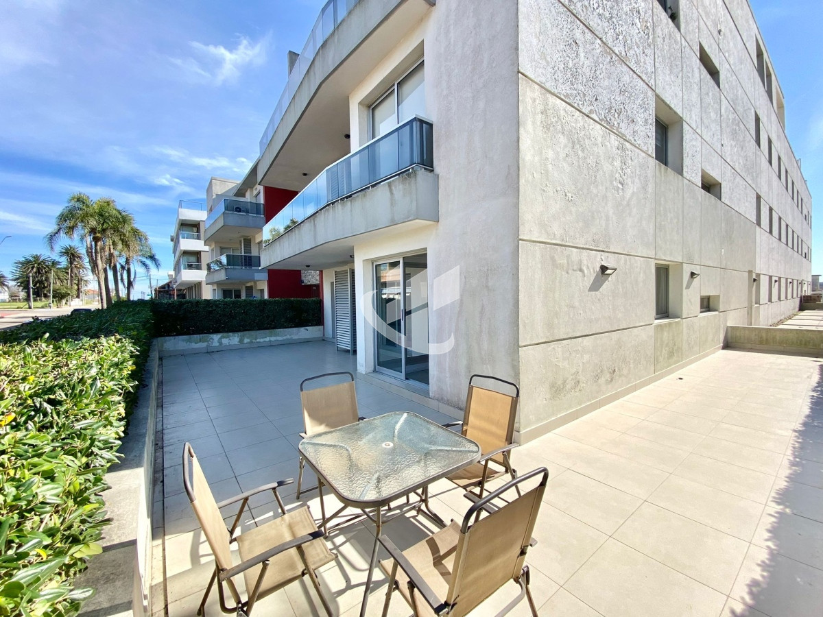 Apartamento ID.1224 - Venta departamento 2 dormitorios en Península, Punta del Este 
