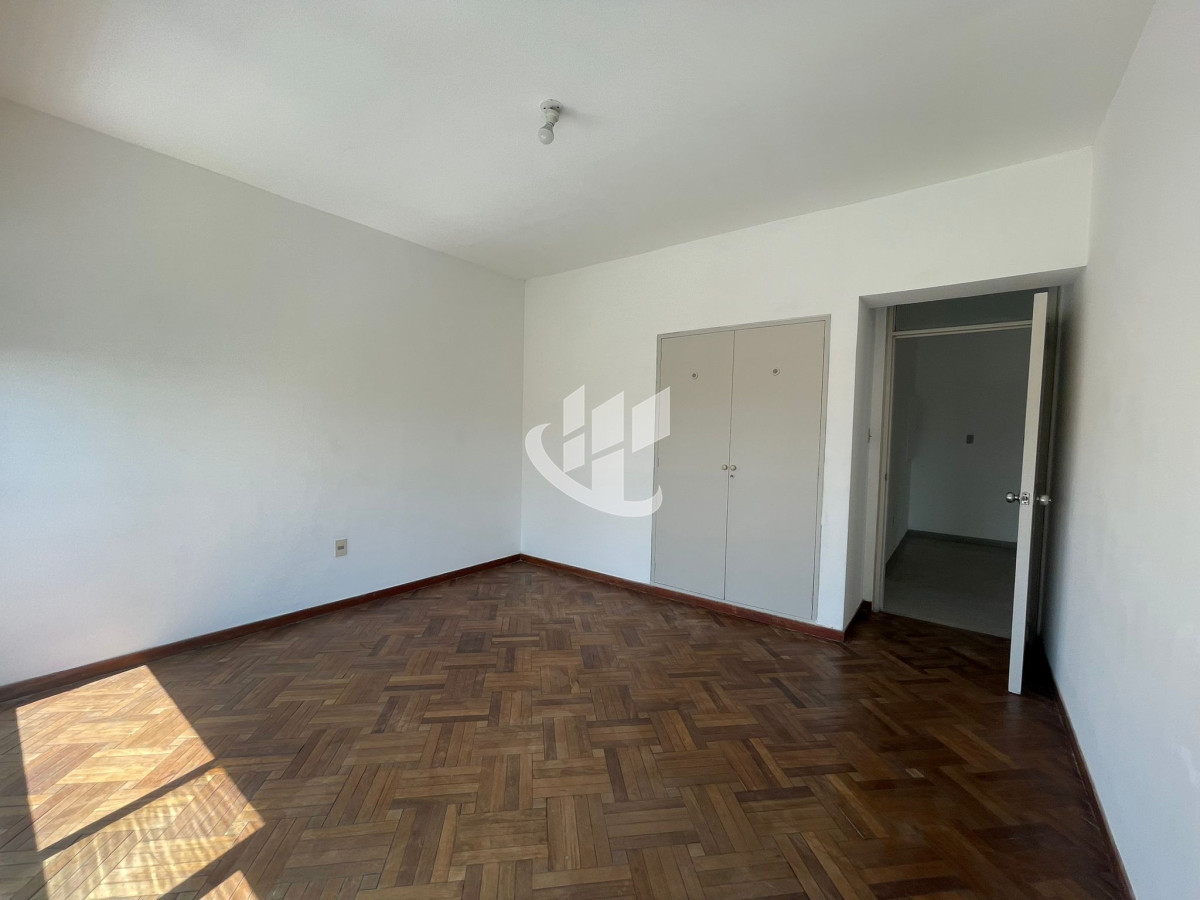 Apartamento ID.1561 - APARTAMENTO CENTRICO CON MUY BUENA VISTA