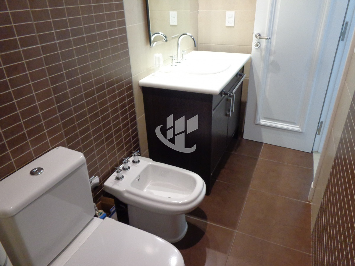Apartamento ID.1400 - PUNTA DEL ESTE IMPERIALE FRENTE AL MAR! 3 DORMITORIOS 