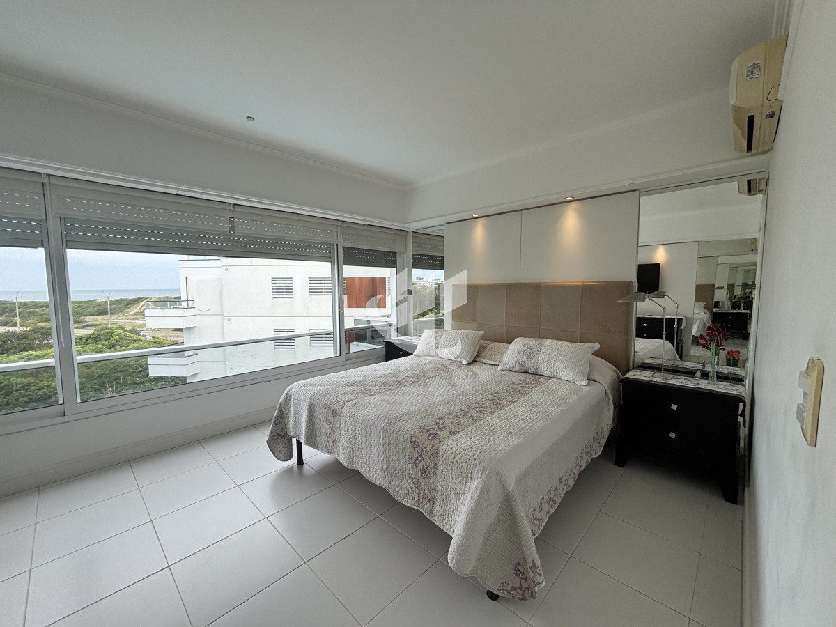 Apartamento ID.2280 - PUNTA DEL ESTE - PLAYA BRAVA - APARTAMENTO 4 DORMITORIOS - VENTA 