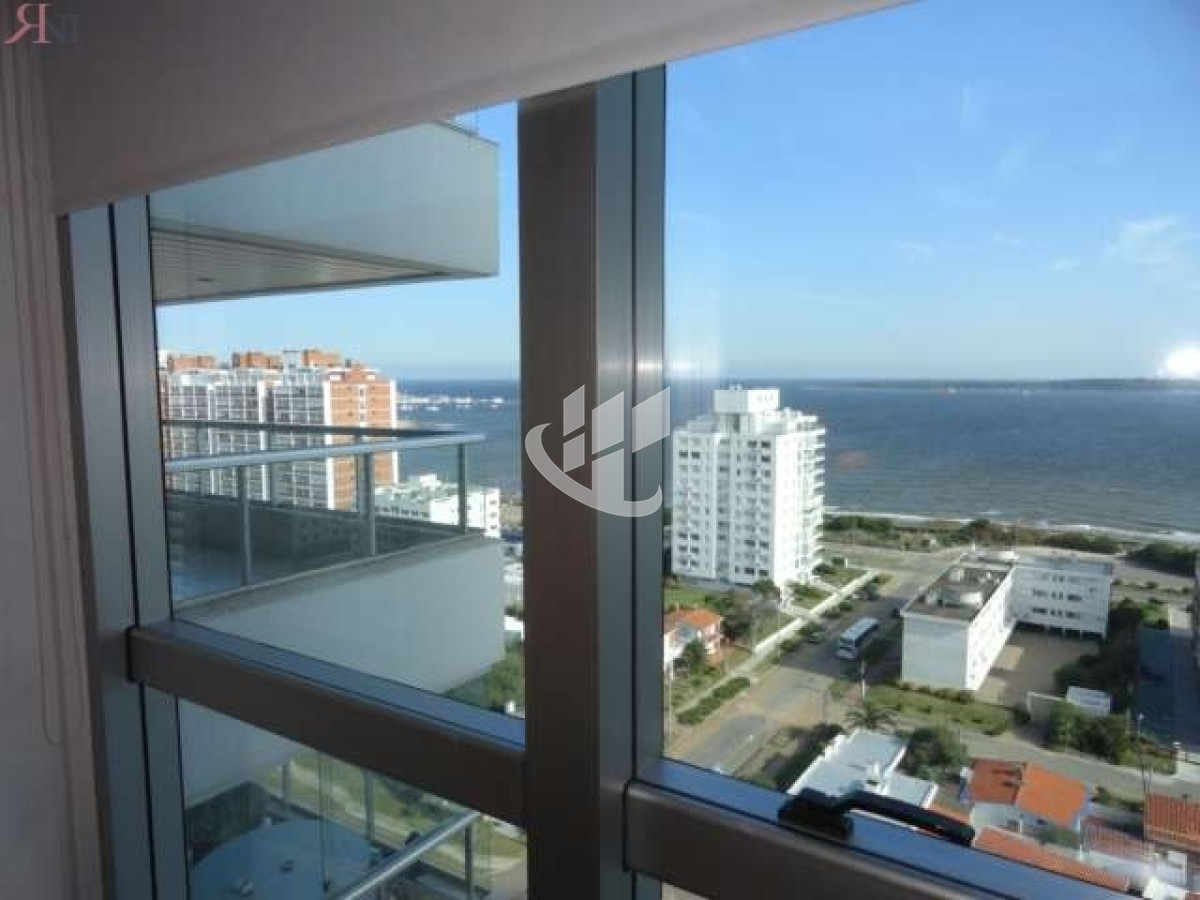 Apartamento ID.255 - Apartamento en alquiler temporal, 2 dormitorios en suite, Lido, Punta del Este