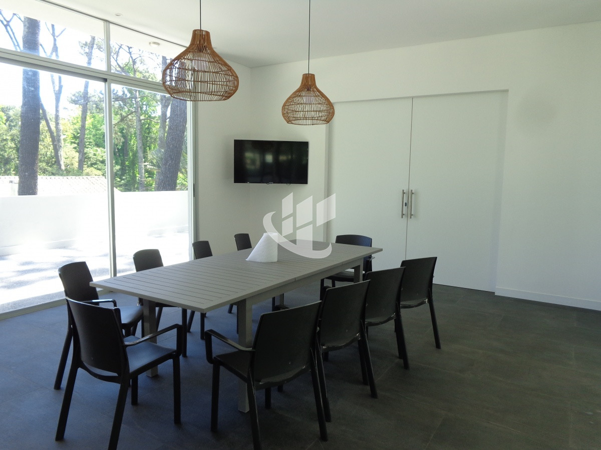 Apartamento ID.2007 - PUNTA DEL ESTE ROOSEVELT APTO DE 1 DORMITORIOS ALQUILER ANUAL