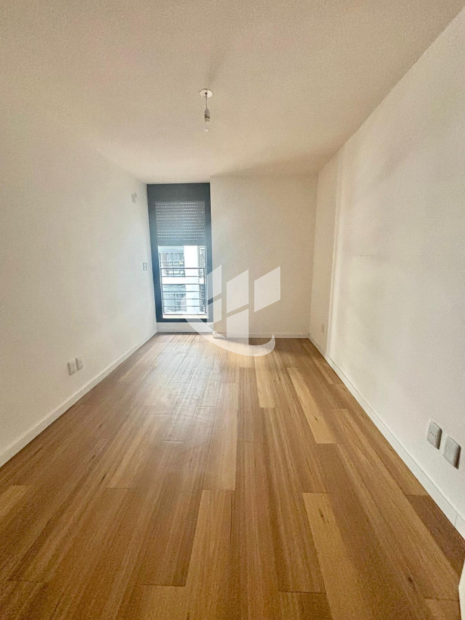 Apartamento ID.2247 - Alquiler Apto 2 Dormitorios con Terraza Amplia y Garaje