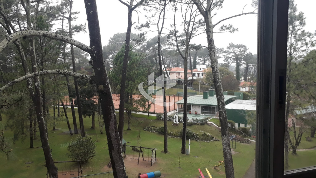 Apartamento ID.1992 - Apartamento en venta, 1 dormitorio, Arcobaleno, Punta del Este