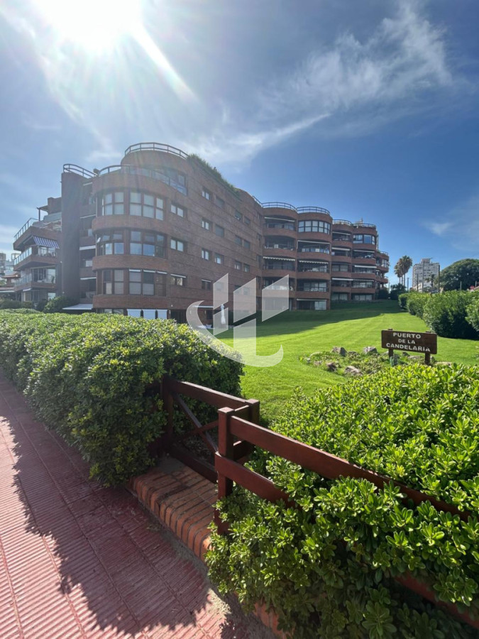 Apartamento ID.2554 - PUNTA DEL ESTE PENINSULA 1 DORMITORIO ALQUILER DE INVIERNO