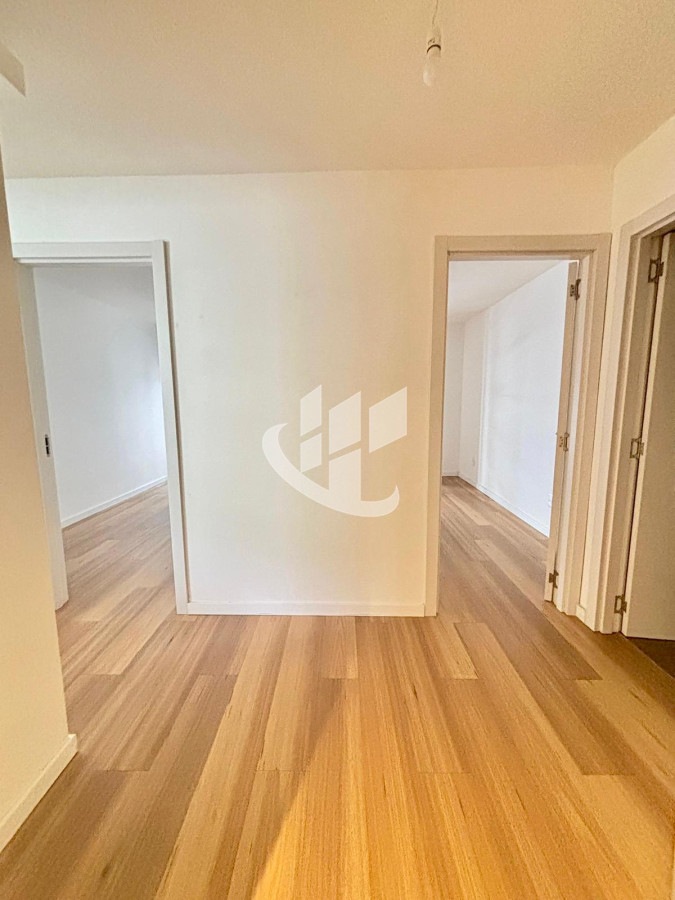 Apartamento ID.2247 - Alquiler Apto 2 Dormitorios con Terraza Amplia y Garaje