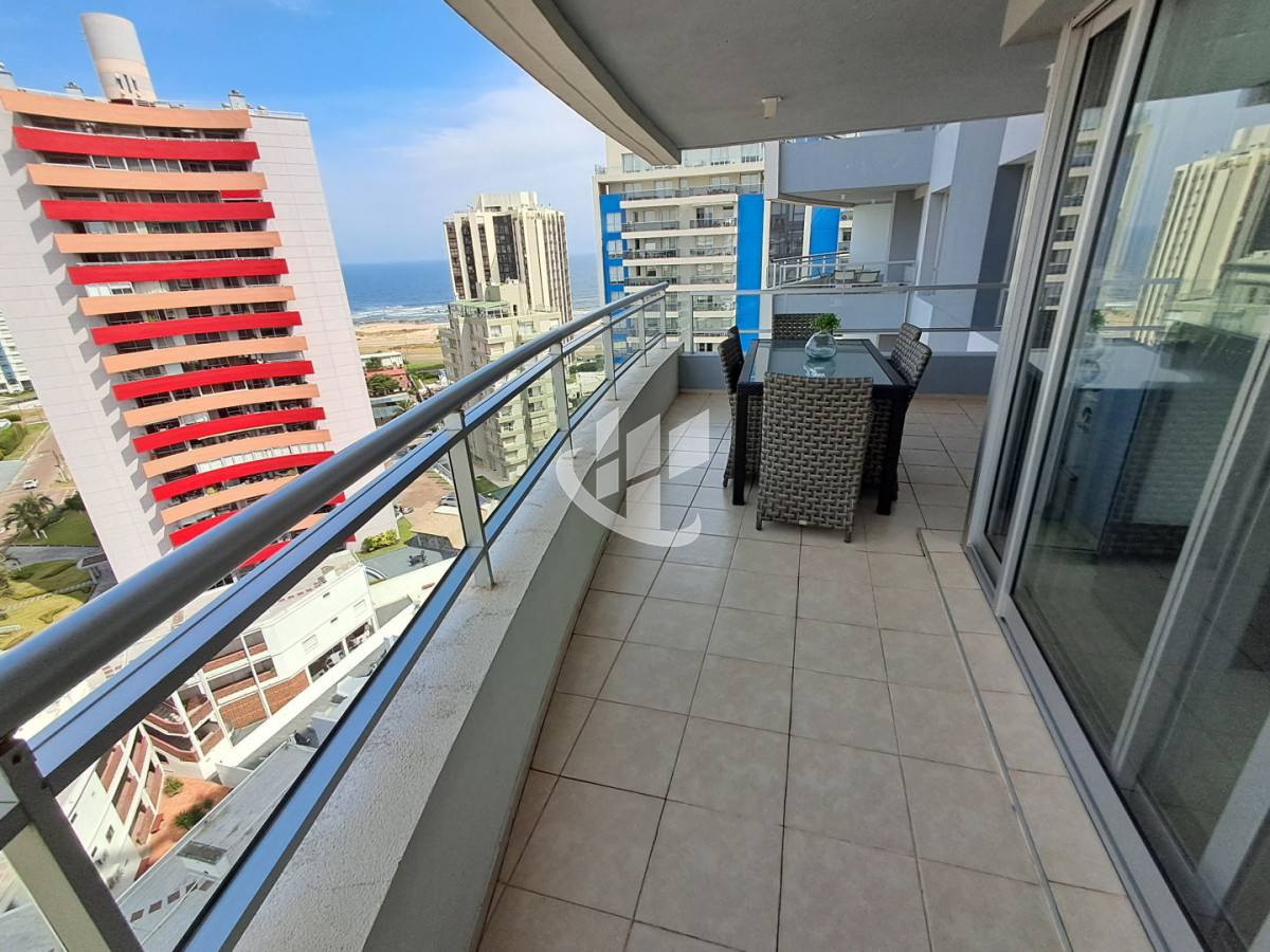Apartamento ID.2371 - PUNTA DEL ESTE BRAVA APTO DE 2 DORMITORIOS 2 BAÑOS CON AMENITIES