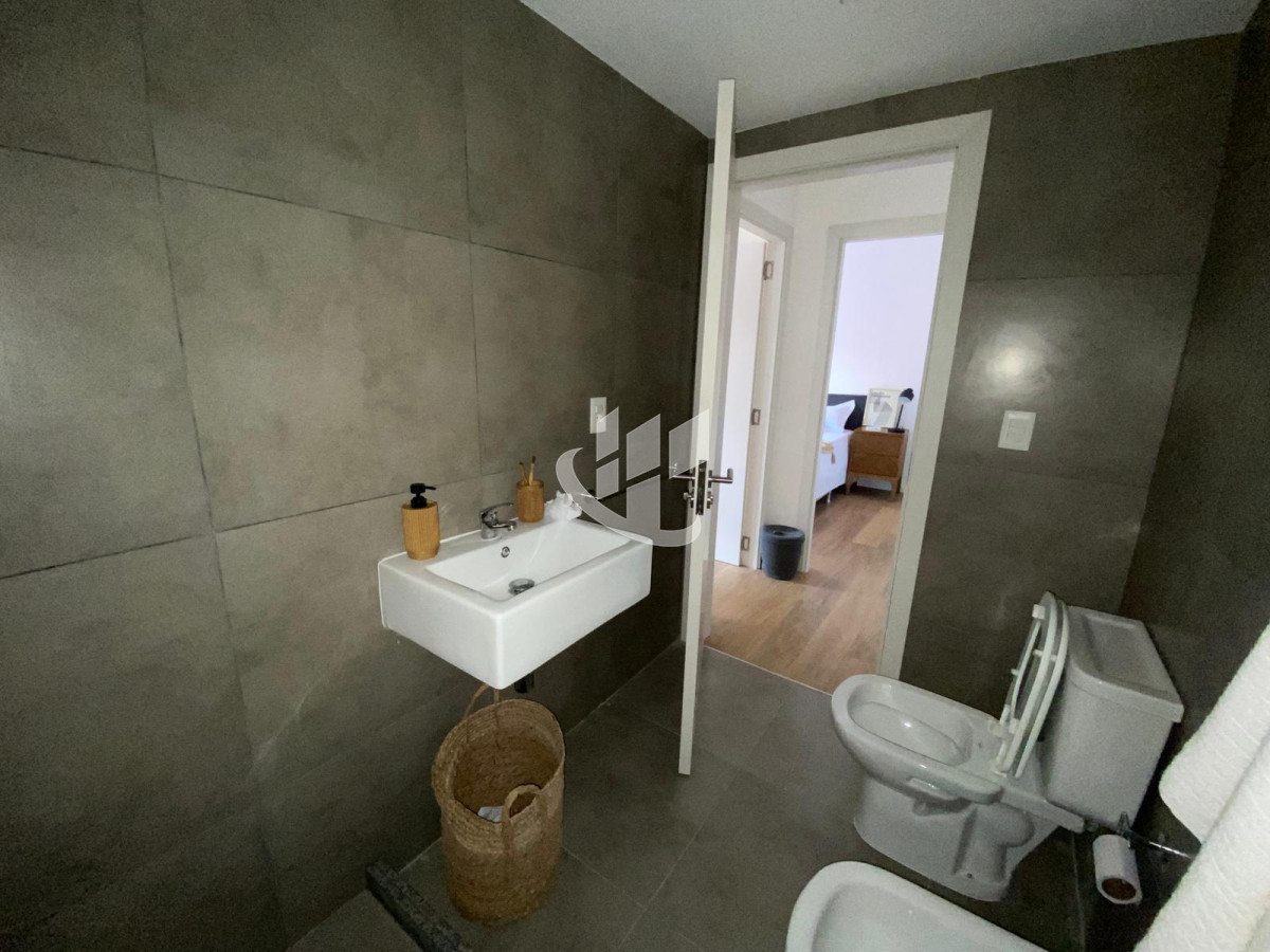 Apartamento ID.2023 - Apartamento en venta 2 dormitorios Barrio Sur, Montevideo. 01 Sync. 