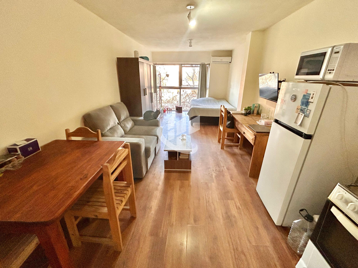 Apartamento ID.2063 - Venta Monoambiente en Palermo Montevideo