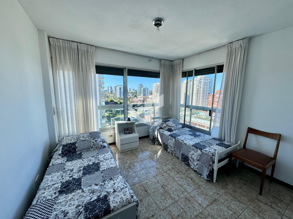 Apartamento ID.1141 - Venta departamento 3 dormitorios en Punta del Este 