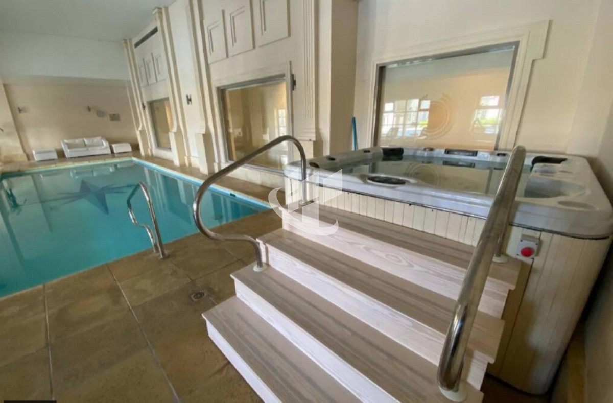 Apartamento ID.1400 - PUNTA DEL ESTE IMPERIALE FRENTE AL MAR! 3 DORMITORIOS 