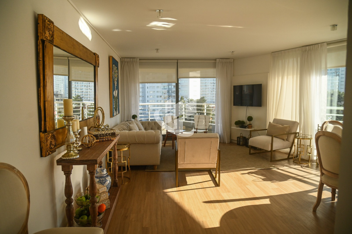 Apartamento ID.2309 - PUNTA DEL ESTE LA PASTORA A METROS DE PLAYA MANSA 2 DORMITORIOS 2 BAÑOS EN VENTA