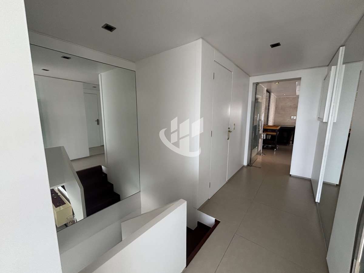 Apartamento ID.2280 - PUNTA DEL ESTE - PLAYA BRAVA - APARTAMENTO 4 DORMITORIOS - VENTA 