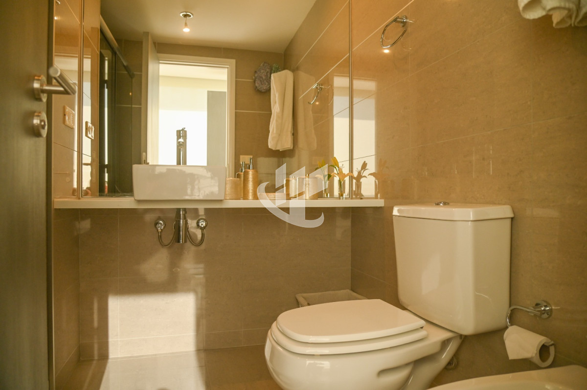 Apartamento ID.2309 - PUNTA DEL ESTE LA PASTORA A METROS DE PLAYA MANSA 2 DORMITORIOS 2 BAÑOS EN VENTA