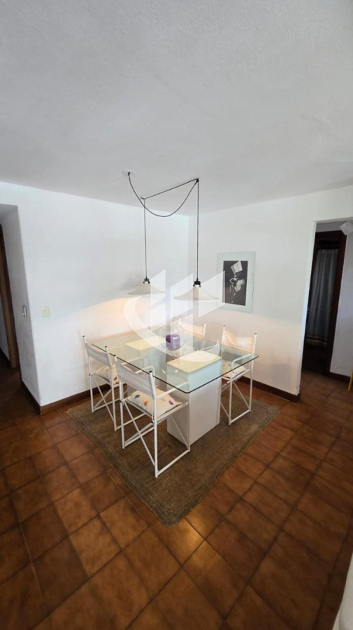 Apartamento ID.2554 - PUNTA DEL ESTE PENINSULA 1 DORMITORIO ALQUILER DE INVIERNO