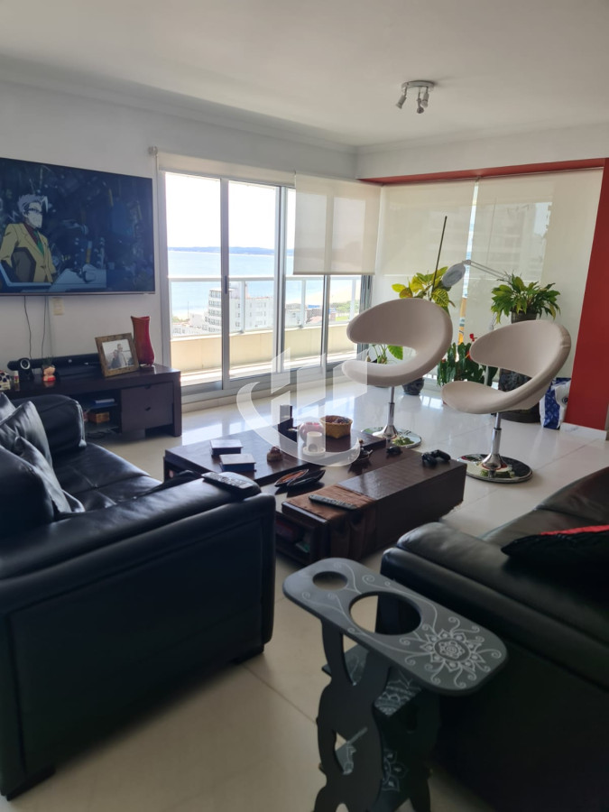 Apartamento ID.2013 - PUNTA DEL ESTE MANSA APTO 3 SUITES BALCON CON PARRILLERO EXCELENTE VISTA Y AMENITIES!