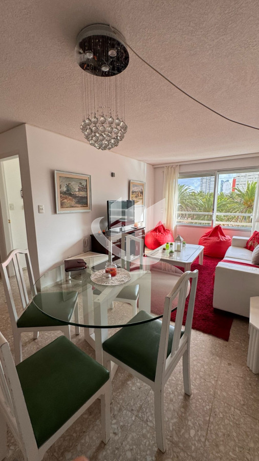 Apartamento ID.1723 - Alquiler Anual.Punta del Este.