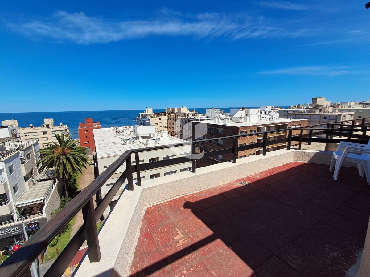 Apartamento ID.1565 - PUNTA DEL ESTE PENINSULA PENT HOUSE CON VISTA PARA 6 PERSONAS 