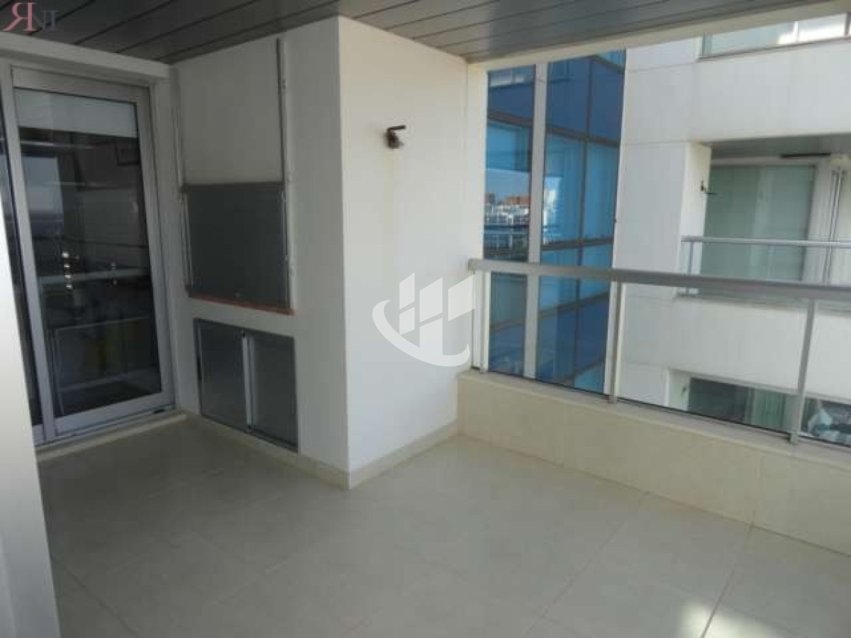 Apartamento ID.255 - Apartamento en alquiler temporal, 2 dormitorios en suite, Lido, Punta del Este