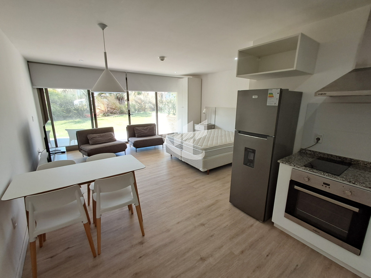 Apartamento ID.1837 - Venta, Monoambientes Premium, Las Grutas, Punta Ballena, a metros del mar.