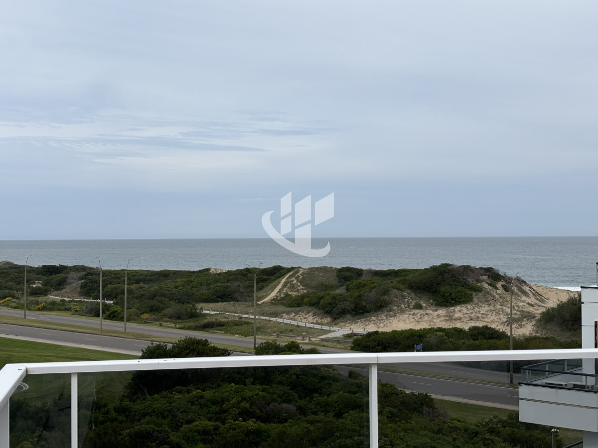 Apartamento ID.2280 - PUNTA DEL ESTE - PLAYA BRAVA - APARTAMENTO 4 DORMITORIOS - VENTA 