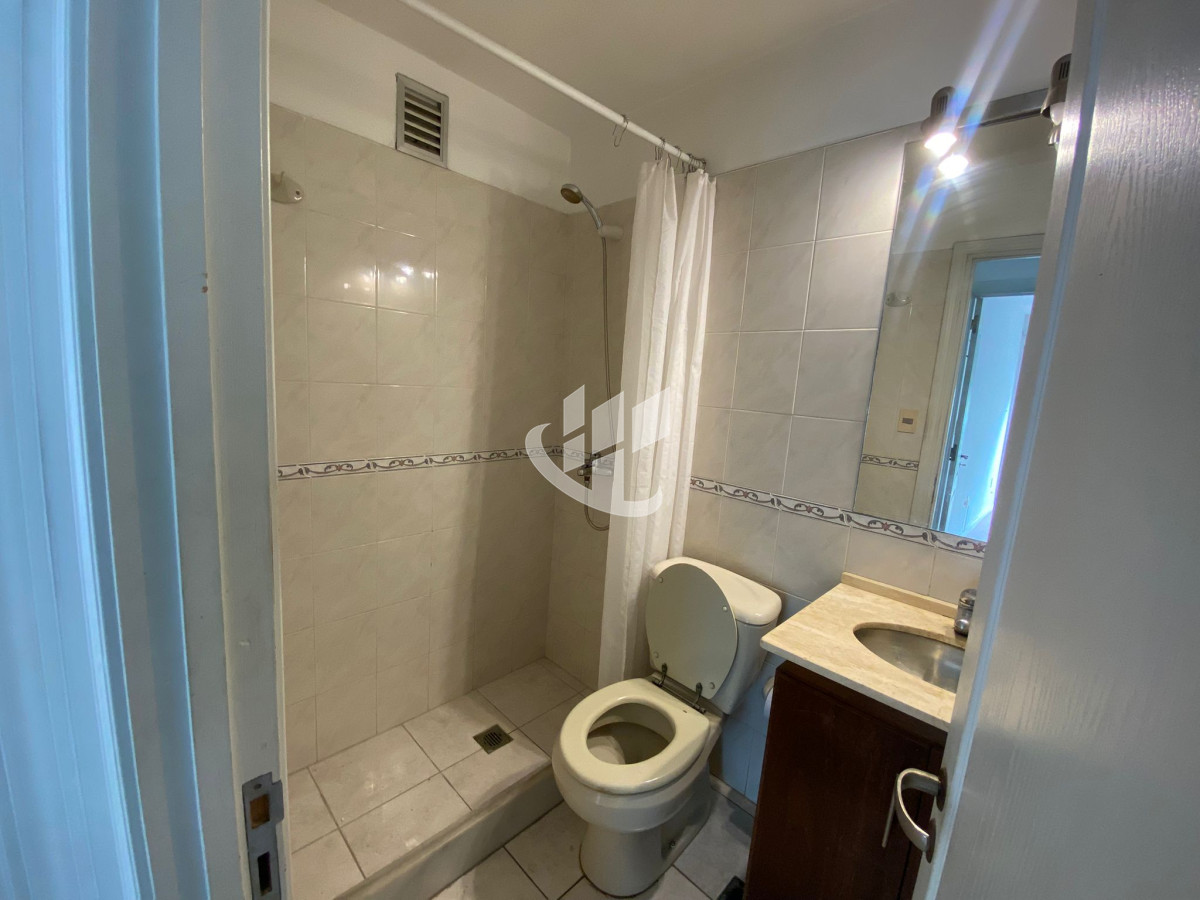 Apartamento ID.1875 - APARTAMENTO EN ALQUILER HERMOSO 2 DORM 2 BAÑOS Y GARAJE PISO ALTO POCITOS