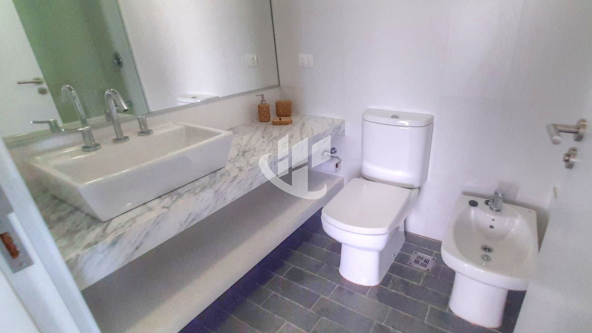 Apartamento ID.176 - Venta Apartamento, 2 dormitorios, vista al mar, Sierra Ballena, Punta Ballena
