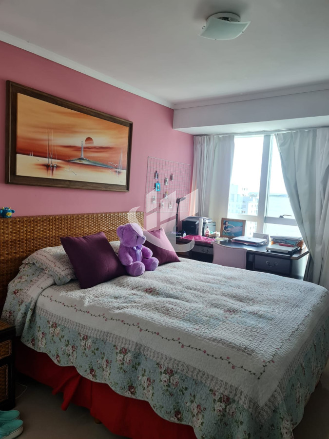 Apartamento ID.2013 - PUNTA DEL ESTE MANSA APTO 3 SUITES BALCON CON PARRILLERO EXCELENTE VISTA Y AMENITIES!