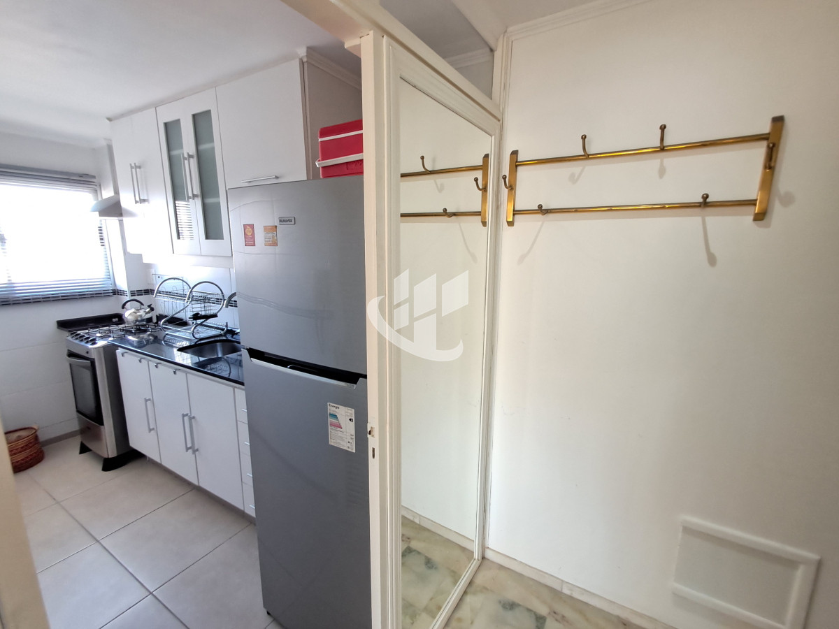 Apartamento ID.1784 - PUNTA DEL ESTE PENINSULA 2 DORMITORIOS ALQUILER ANUAL