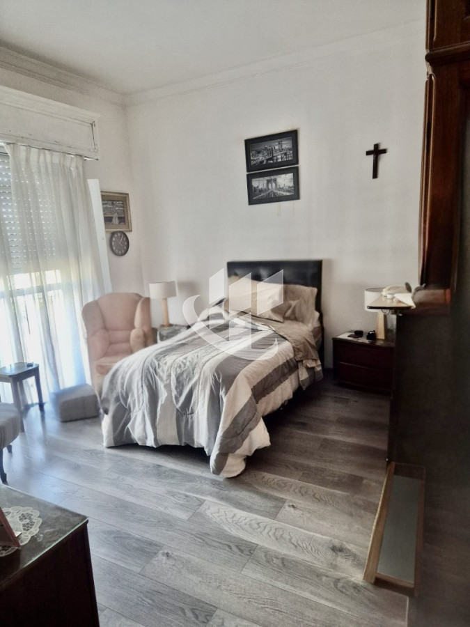 Apartamento ID.2248 - Apartamento en venta de 3 dormitorios, 2 baños y garaje en Tres Cruces