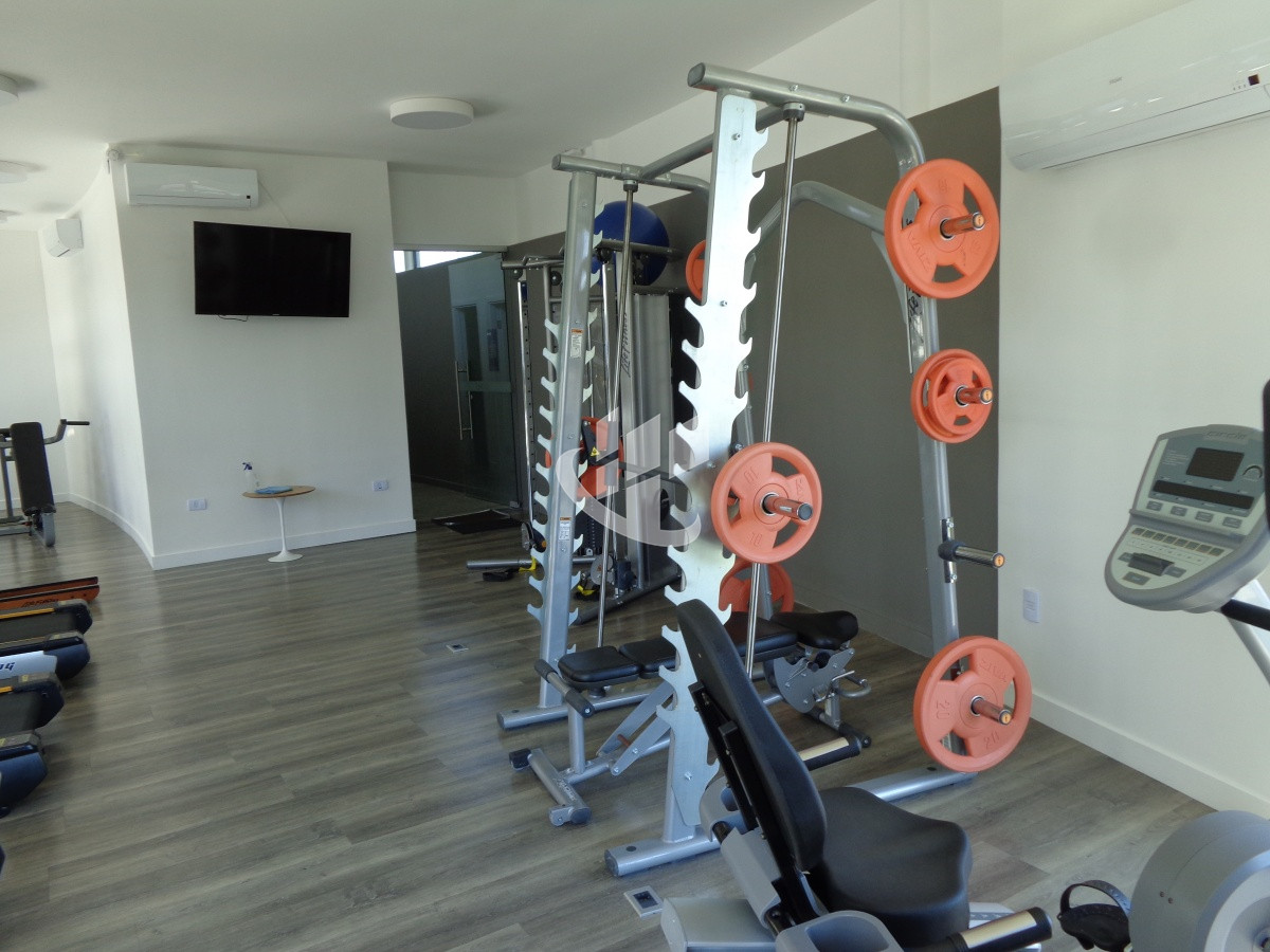 Apartamento ID.1428 - PUNTA DEL ESTE APARTAMENTO DE 1 DORMITORIO EDIFICIO CON SERVICIOS EN VENTA