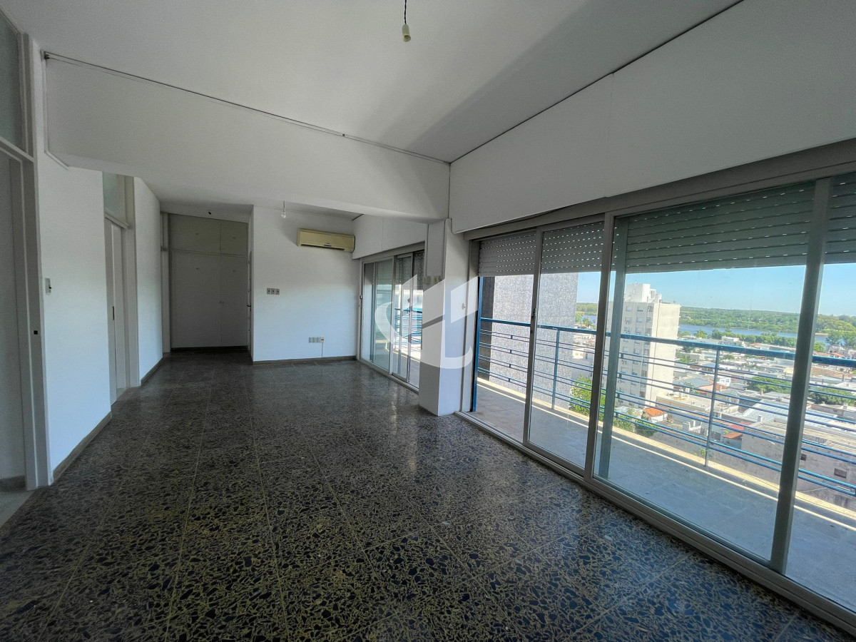 Apartamento ID.1561 - APARTAMENTO CENTRICO CON MUY BUENA VISTA