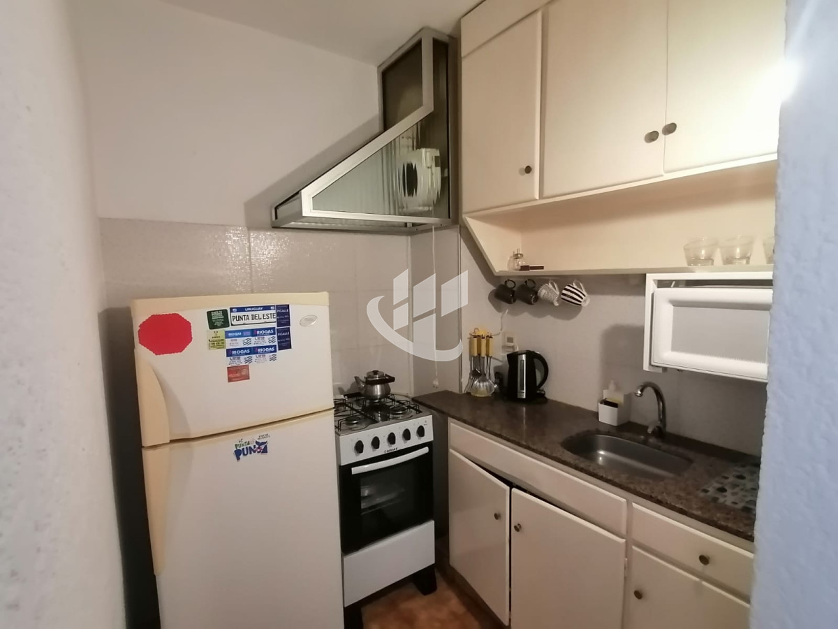 Apartamento ID.1706 - PUNTA DEL ESTE PENINSULA FARO 1 DORMITORIO ALQUILER TEMPORAL