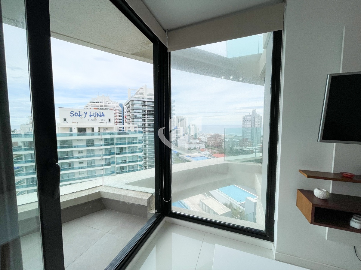 Apartamento ID.1428 - PUNTA DEL ESTE APARTAMENTO DE 1 DORMITORIO EDIFICIO CON SERVICIOS EN VENTA