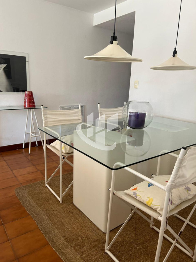 Apartamento ID.2554 - PUNTA DEL ESTE PENINSULA 1 DORMITORIO ALQUILER DE INVIERNO