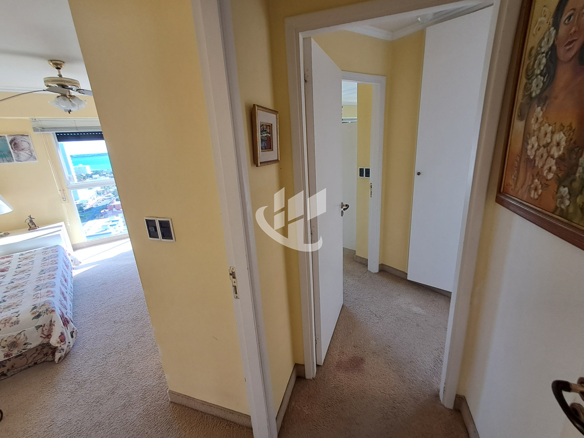 Apartamento ID.1802 - PUNTA DEL ESTE BRAVA 2 DORMITORIOS ALQUILER