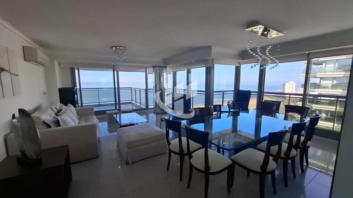 Apartamento ID.2040 - Venta departamento, primera linea 4 suites, Brava, Punta del Este