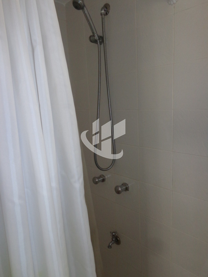 Apartamento ID.1357 - PUNTA DEL ESTE PENINSULA APARTAMENTO  2 DORMITORIOS 2 BAÑOS GARAGE VENTA 