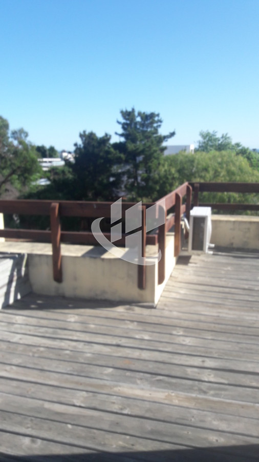 Apartamento ID.1528 - MANANTIALES DUPLEX DE 3 DORMITORIOS TERRAZA CON VISTA PARRILLERO