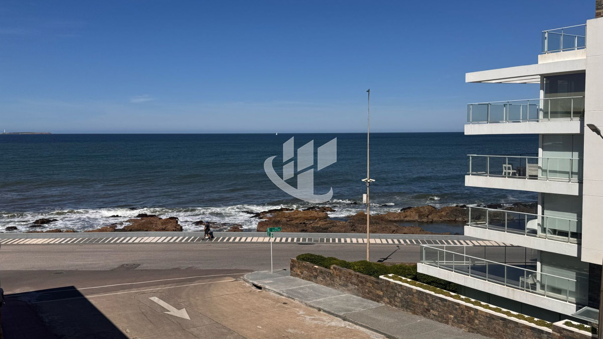Apartamento ID.1756 - Alquiler invernal y anual.