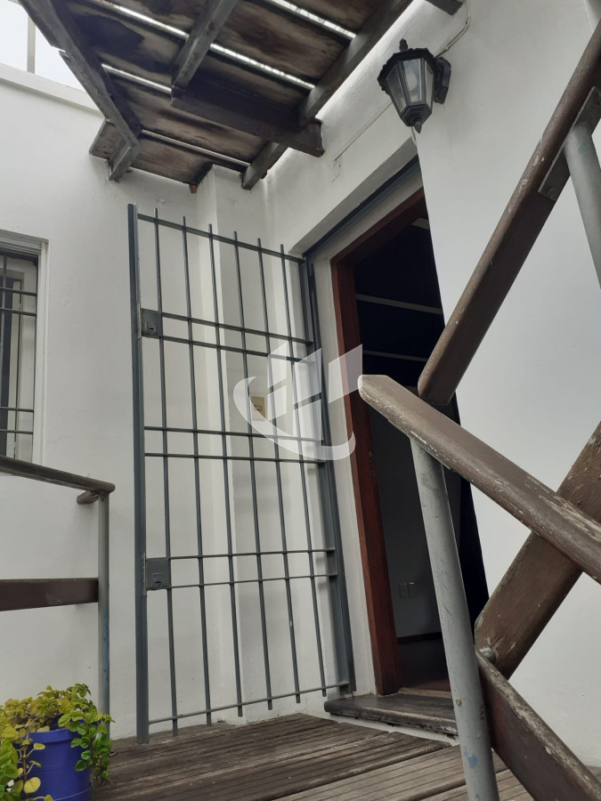 Apartamento ID.435 - Venta Apartamento, 3 dormitorios, próximo facultades, Parque Rodo, Montevideo