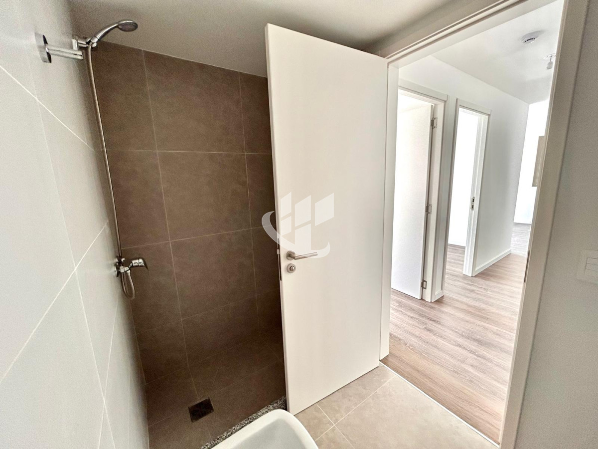 Apartamento ID.2059 - Venta Apartamento 2 Dormitorios con Terraza Exclusiva, La Blanqueada