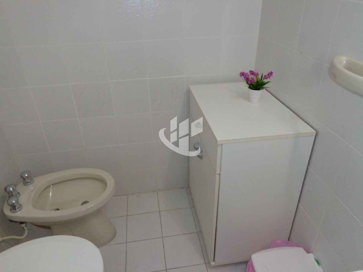 Apartamento ID.1357 - PUNTA DEL ESTE PENINSULA APARTAMENTO  2 DORMITORIOS 2 BAÑOS GARAGE VENTA 