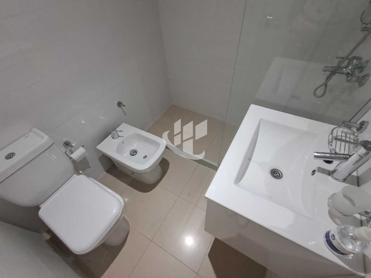 Apartamento ID.1838 - Venta Monoambiente, con piscina de uso exclusivo, Las Grutas, Punta Ballena