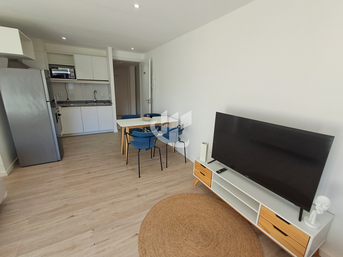 Apartamento ID.1832 - Venta, Monoambiente, Las Grutas, Punta Ballena, a metros del mar.