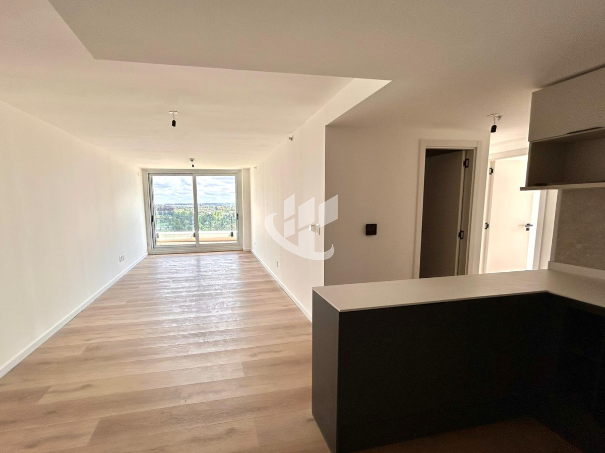 Apartamento ID.2240 - Venta Apartamento 3 Dormitorios con Garaje Doble en Parque Miramar - Orientación Norte
