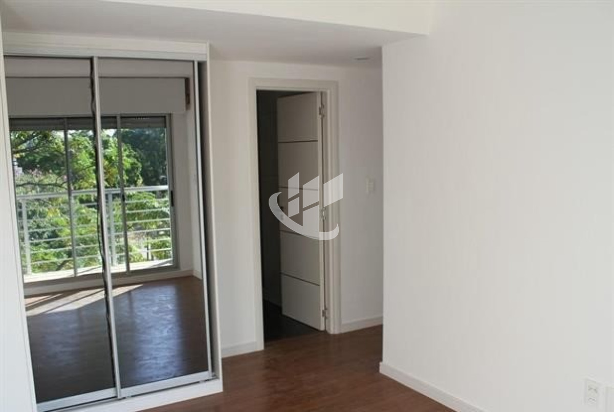 Apartamento ID.1807 - Apartamento en alquiler Parque Batlle 2 dormitorios 2 baños con Garaje. 