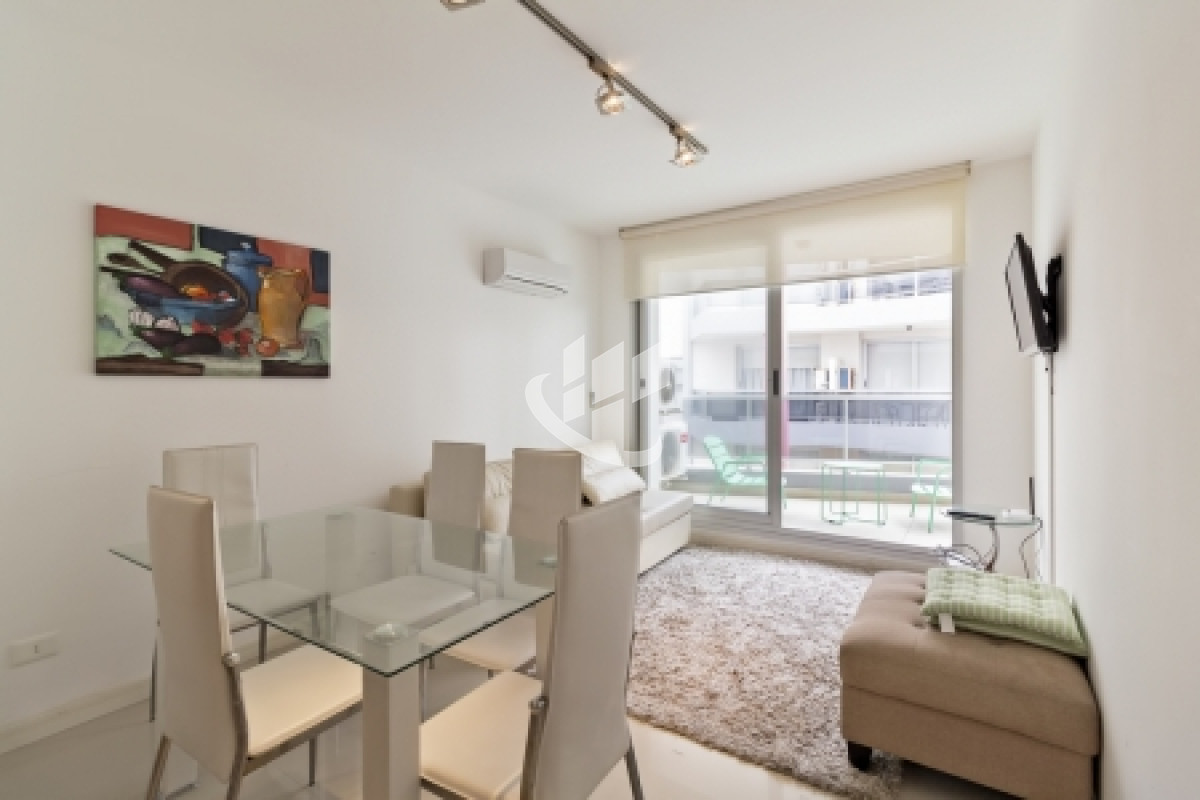 Apartamento ID.1739 - PUNTA DEL ESTE PENINSULA APTO 1 DORMITORIO EN VENTA EDIFICIO MODERNO